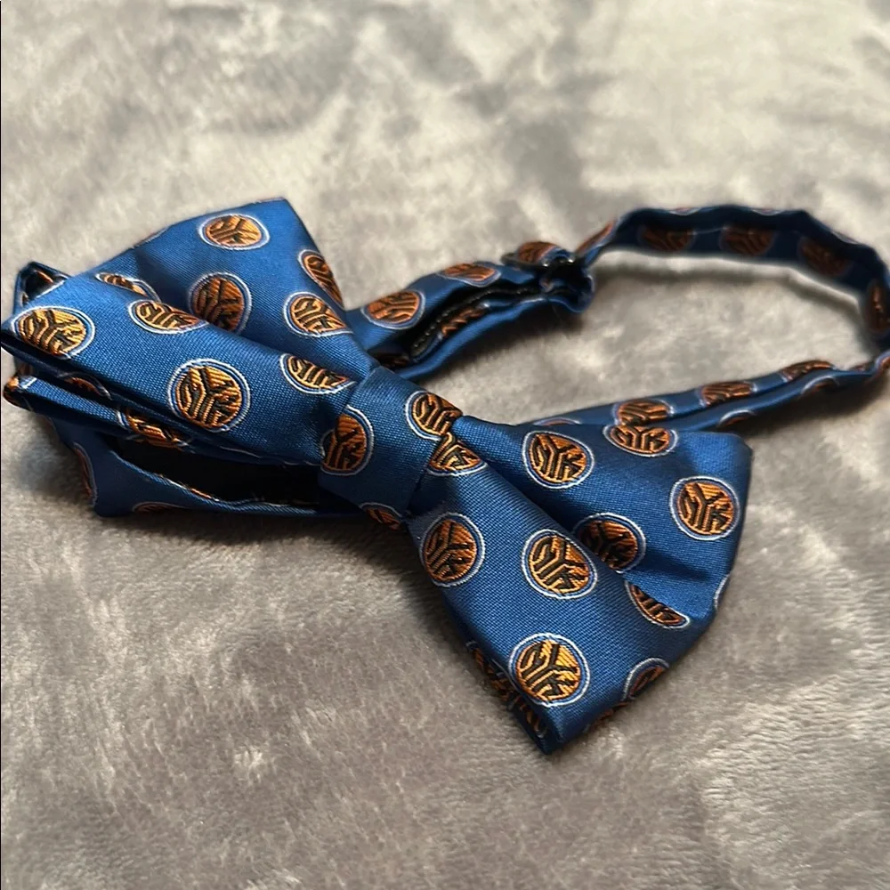 NY Knicks Blue Patterned Bow Tie